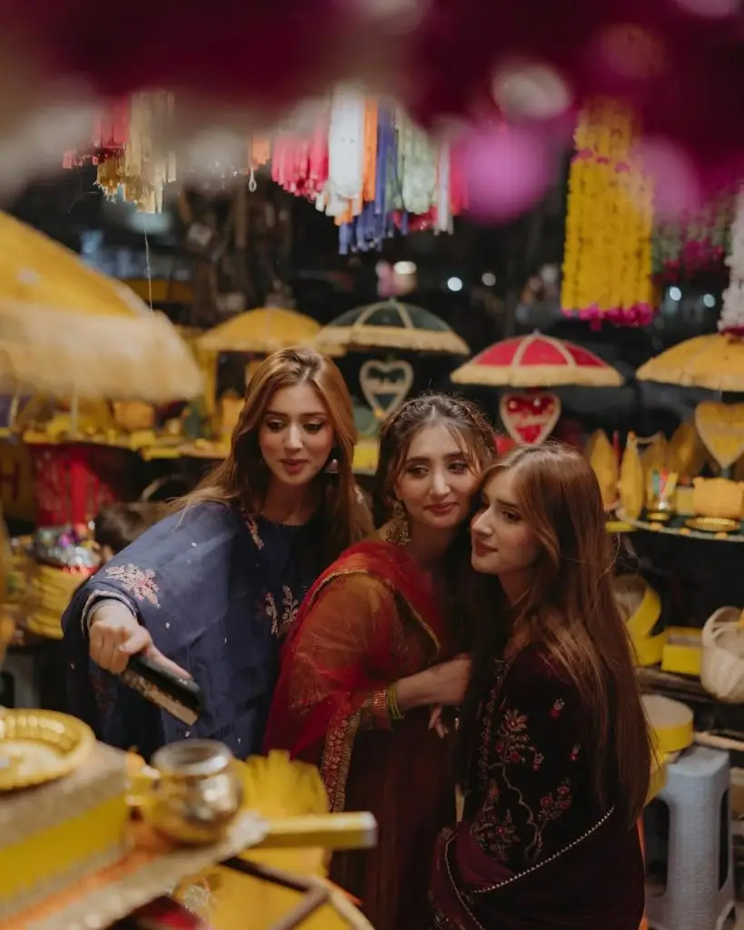 Jannat Mirza & Sehar Mirza Unfiltered Looks