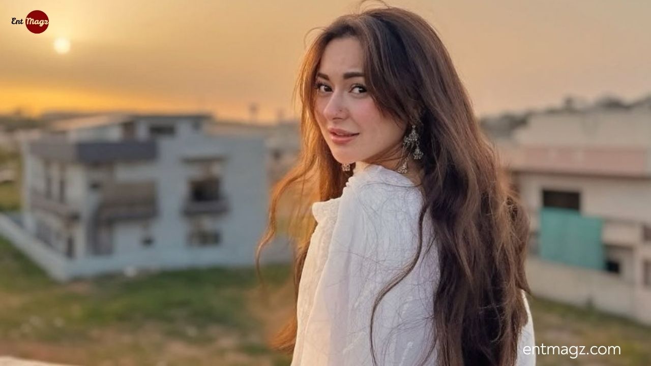 Hania Amir Biography