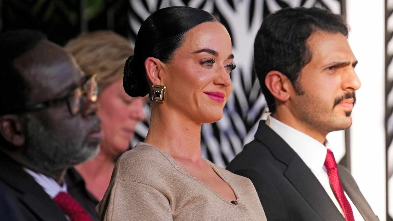 Katy Perry joins Justin Trudeau at World Economic Forum Davos